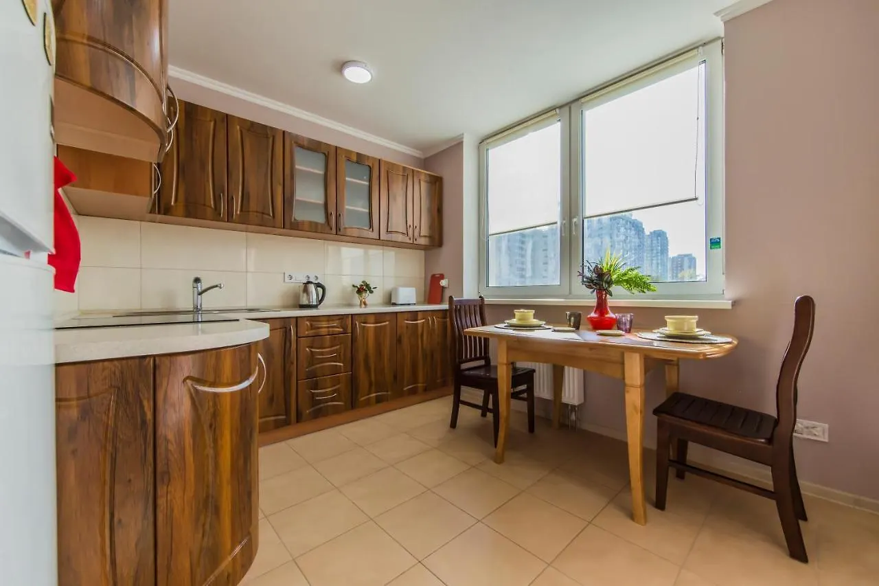 Daire Super Comfort Flat For You Near The Metro. Kiev Ukrayna