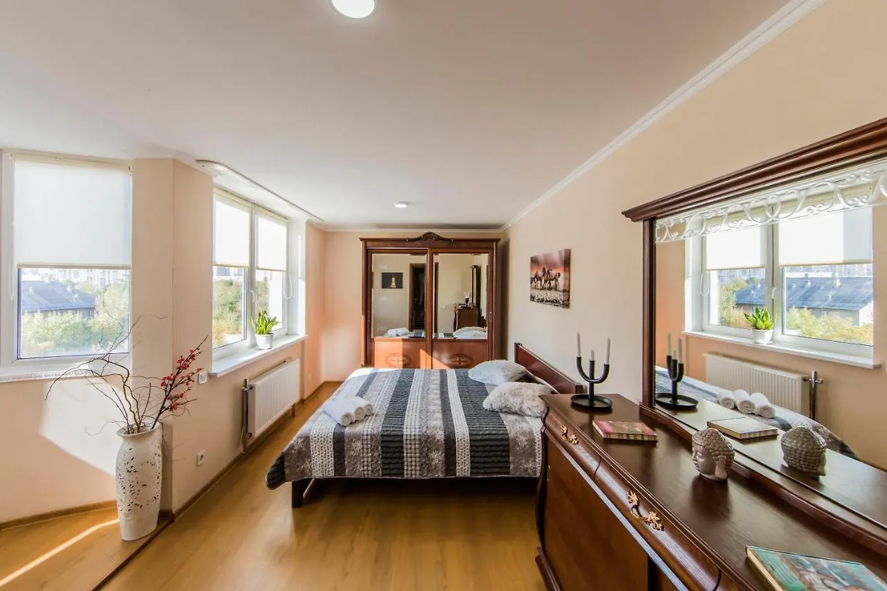 Super Comfort Flat For You Near The Metro. Kiev 0*,  Ukrayna