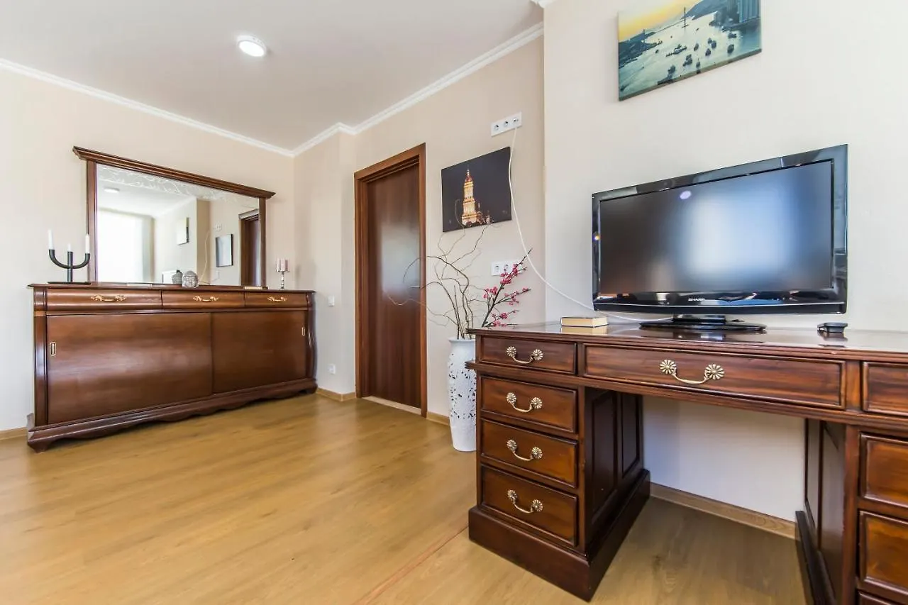Daire Super Comfort Flat For You Near The Metro. Kiev Ukrayna