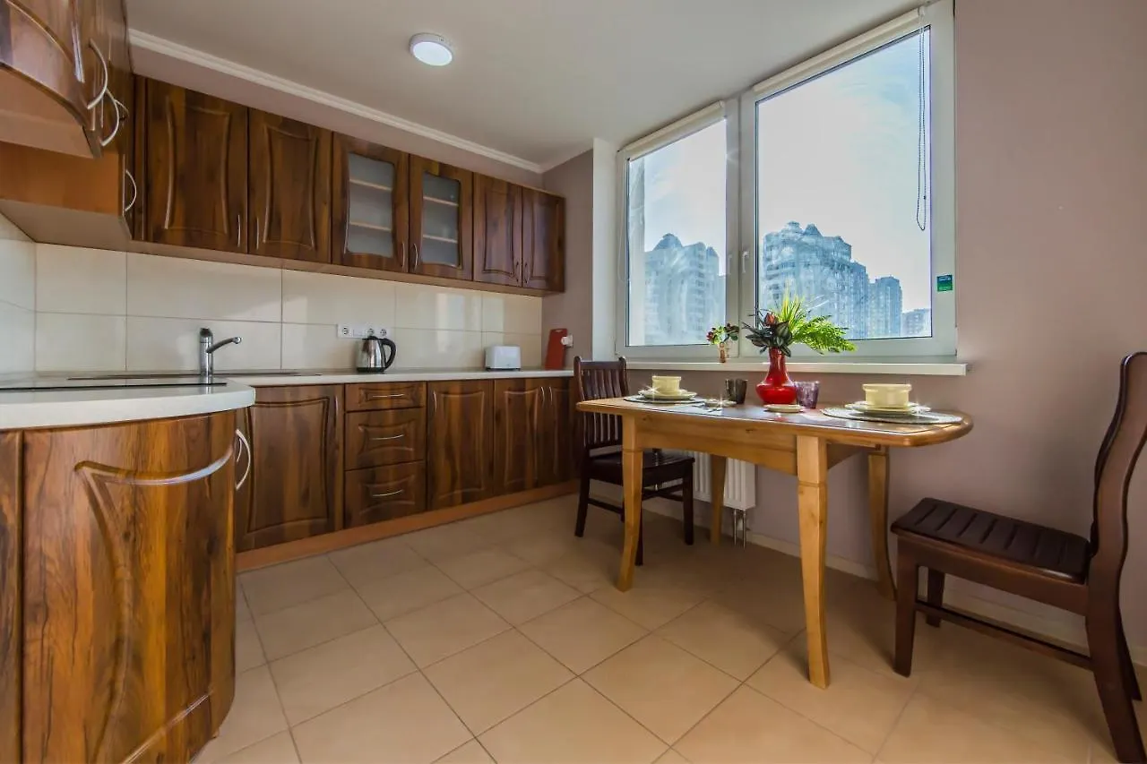 Super Comfort Flat For You Near The Metro. Kiev Daire
