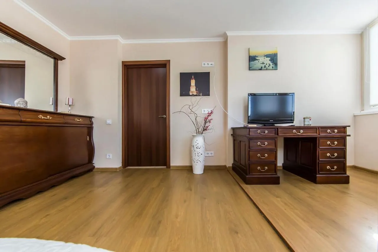 Super Comfort Flat For You Near The Metro. Kiev 0*,  Ukrayna